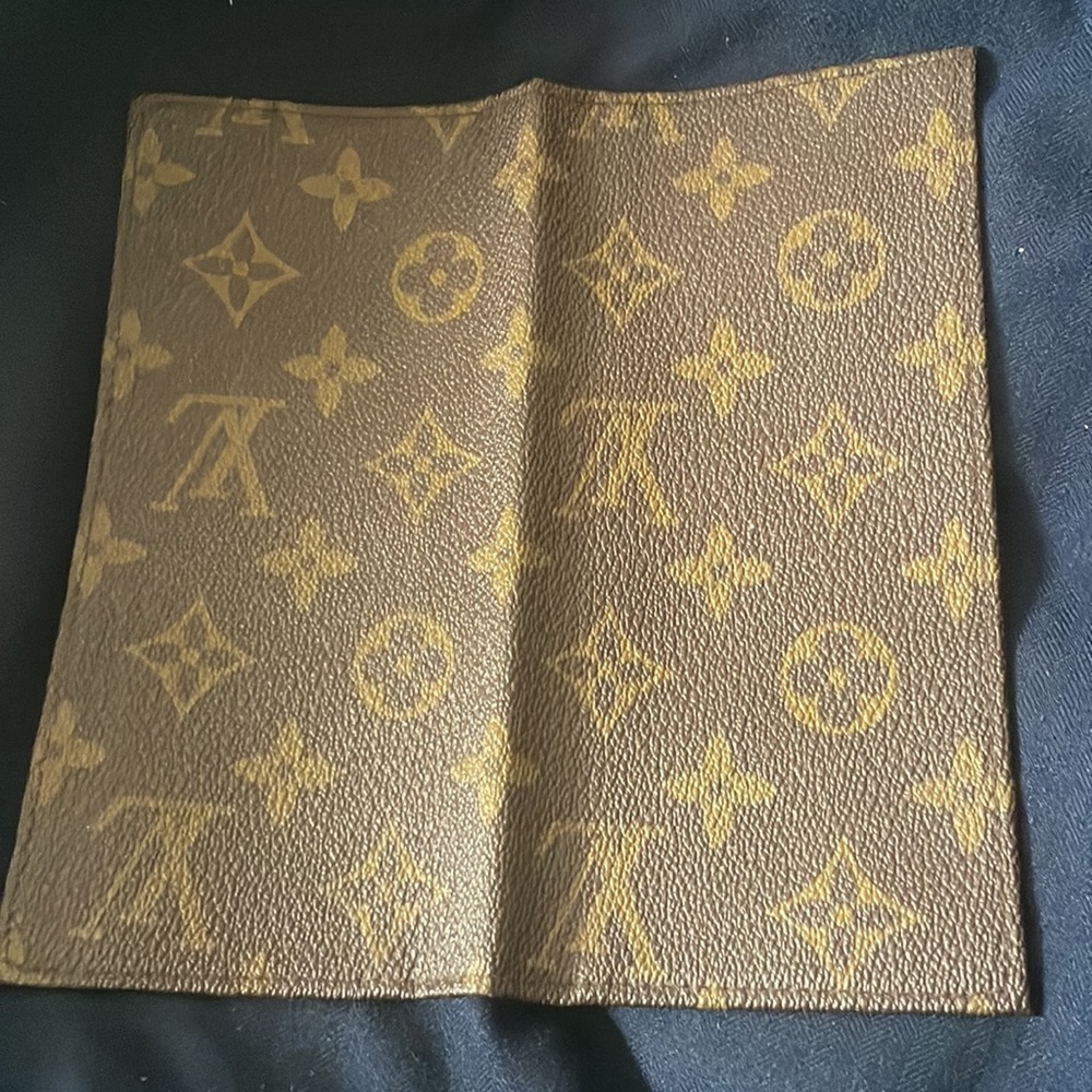 Louis Vuitton monogram wallet - Picture 2 of 2